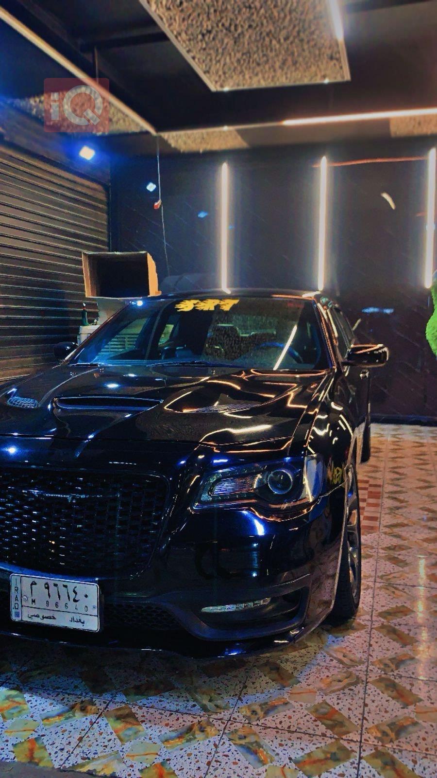 كرايسلر 300